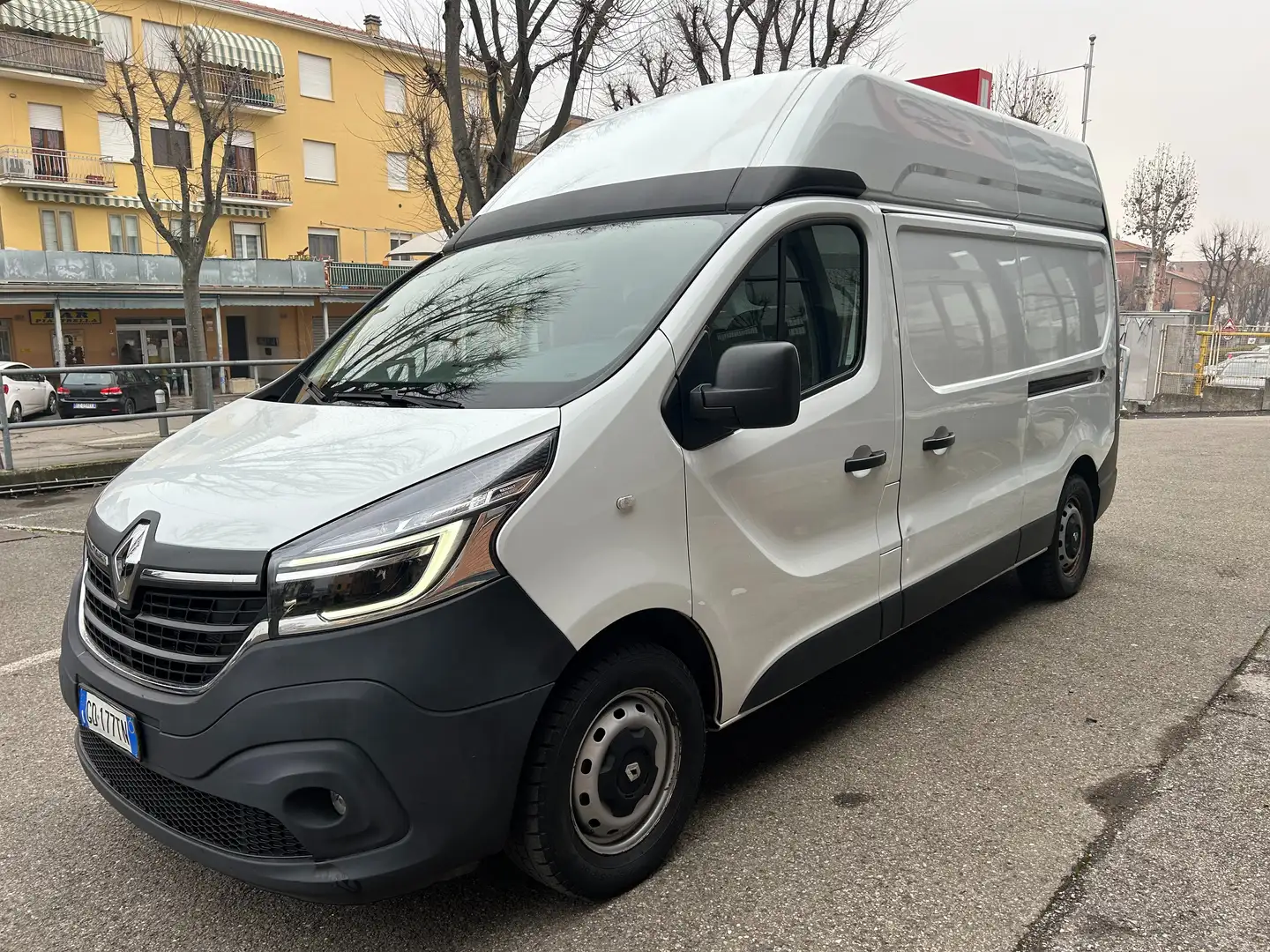 Renault Trafic 29 2.0dCi 145CVPL-TA Fur.En.Ice Bianco - 1