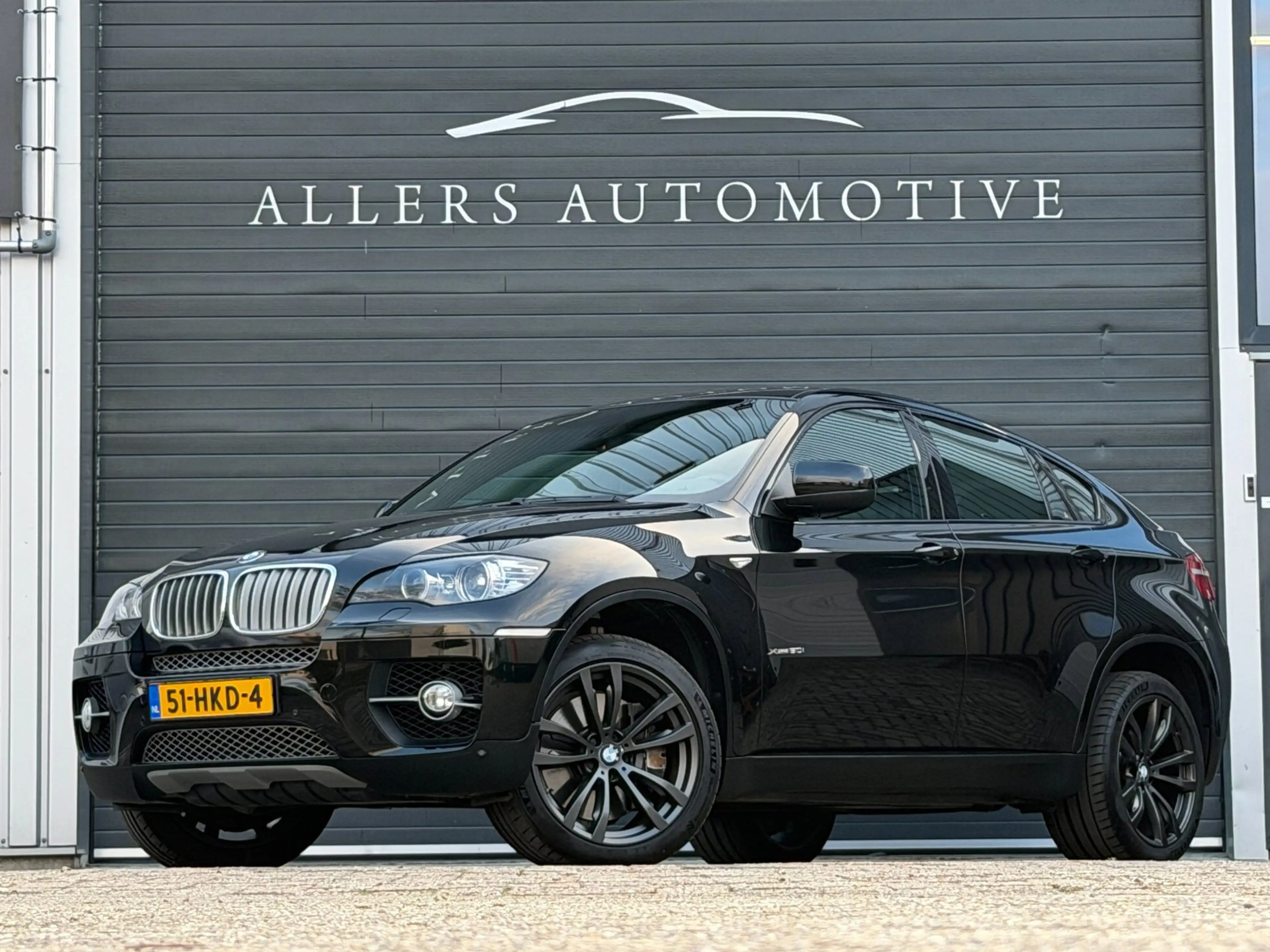 BMW X6 XDrive50i High Executive|LEDER|NAP|TREKHAAK|20"|YO — photo 3
