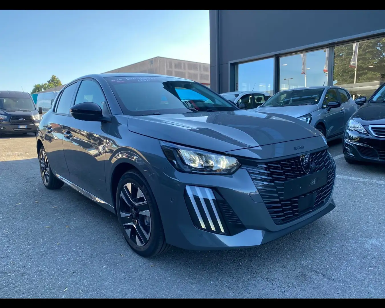 Peugeot 208 1.2 PureTech Allure Gris - 1