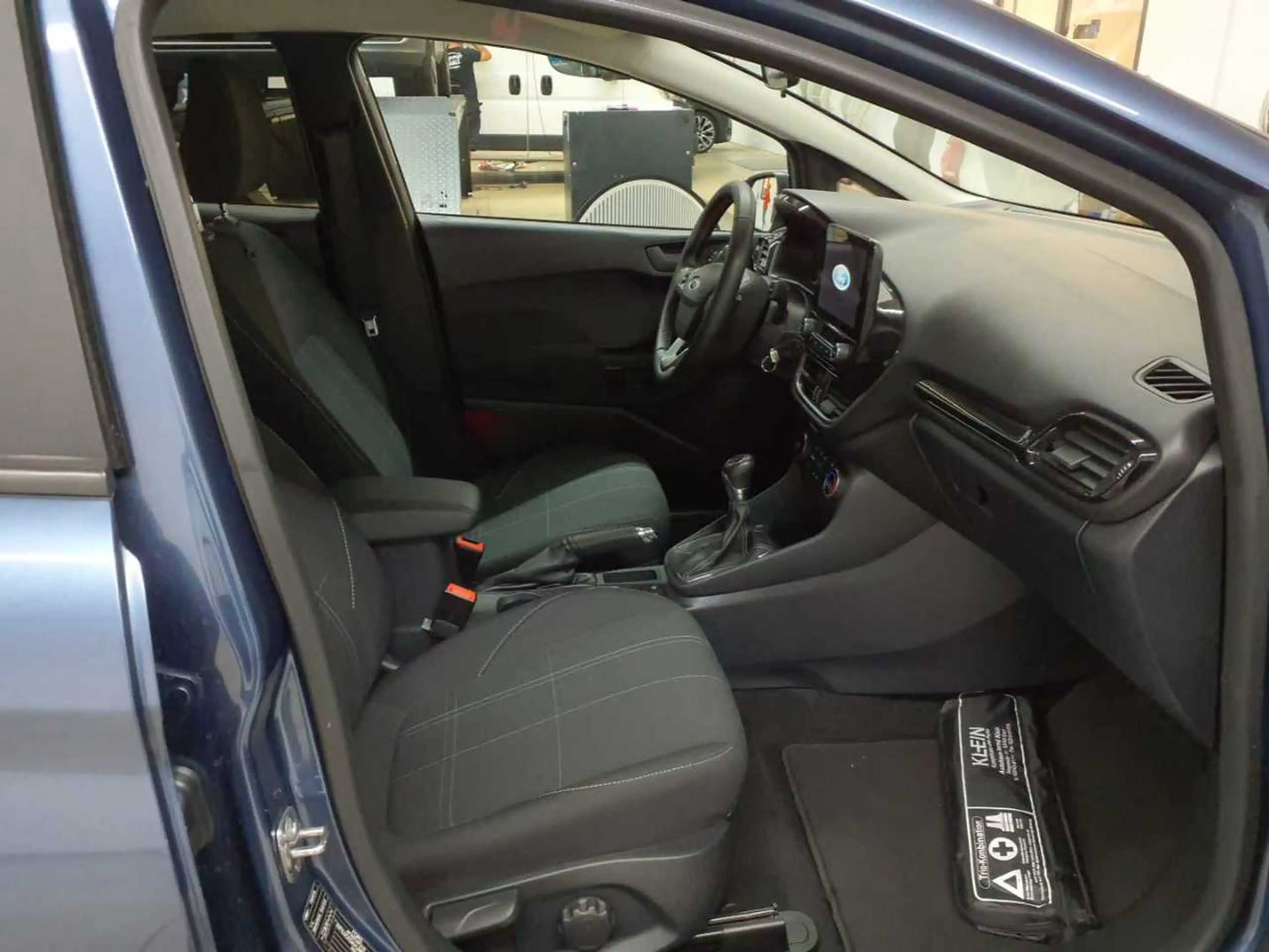 Ford Fiesta Fiesta 1.1 S&S COOL&CONNECT — photo 8