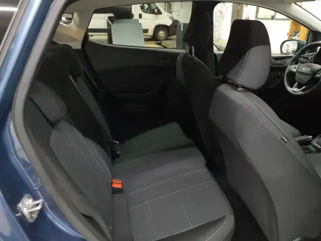 Ford Fiesta view 14