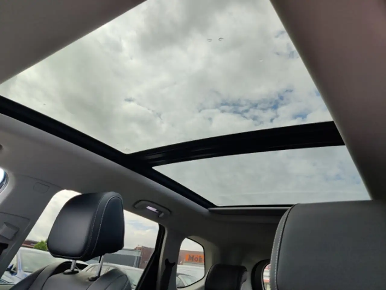 Maxus Euniq 6 SUV PANO+KAMERA+LED+70kWh 21