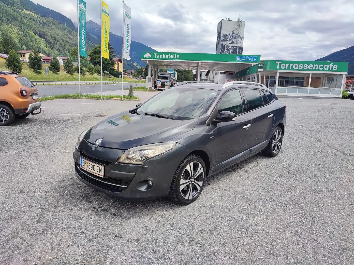 Renault Megane Mégane Bose Edition TCe 130 Bose Edition Grau - 1
