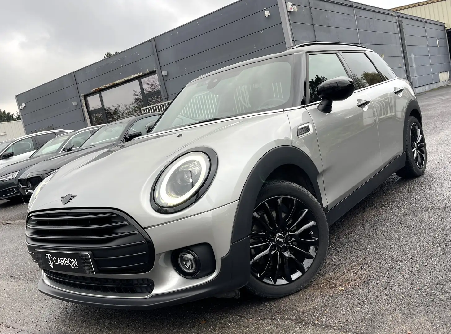 MINI Cooper Clubman 1.5A KEYLESS/FULL LED/NAVI/CARPLAY/CAMERA Zilver - 2