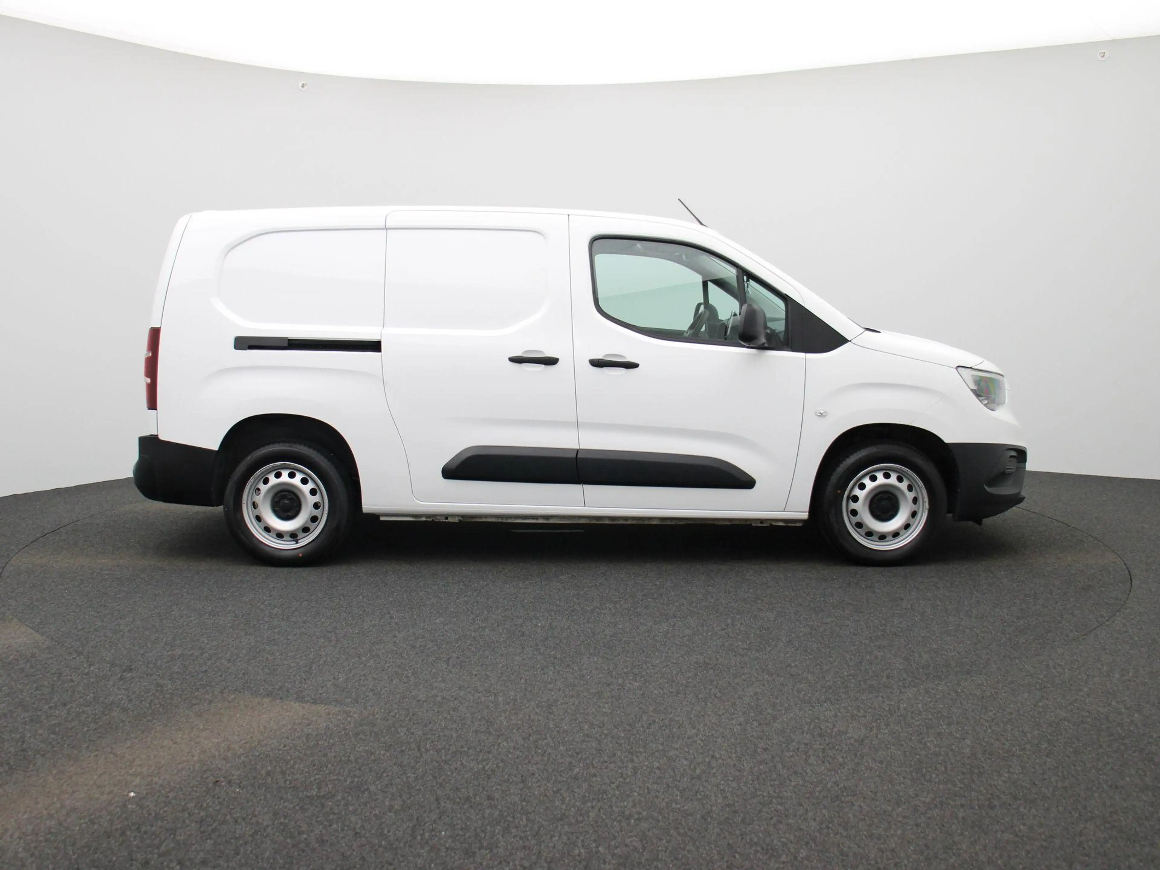 Opel Combo 1.5 Turbo 75kW 2.3T L2H1 Edition | PDC A | Bluetoo — photo 7
