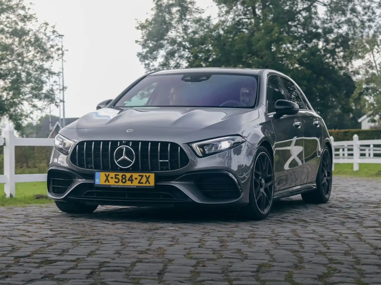 Mercedes-Benz A 45 AMG A 45 AMG S 4MATIC+ Gris - 1