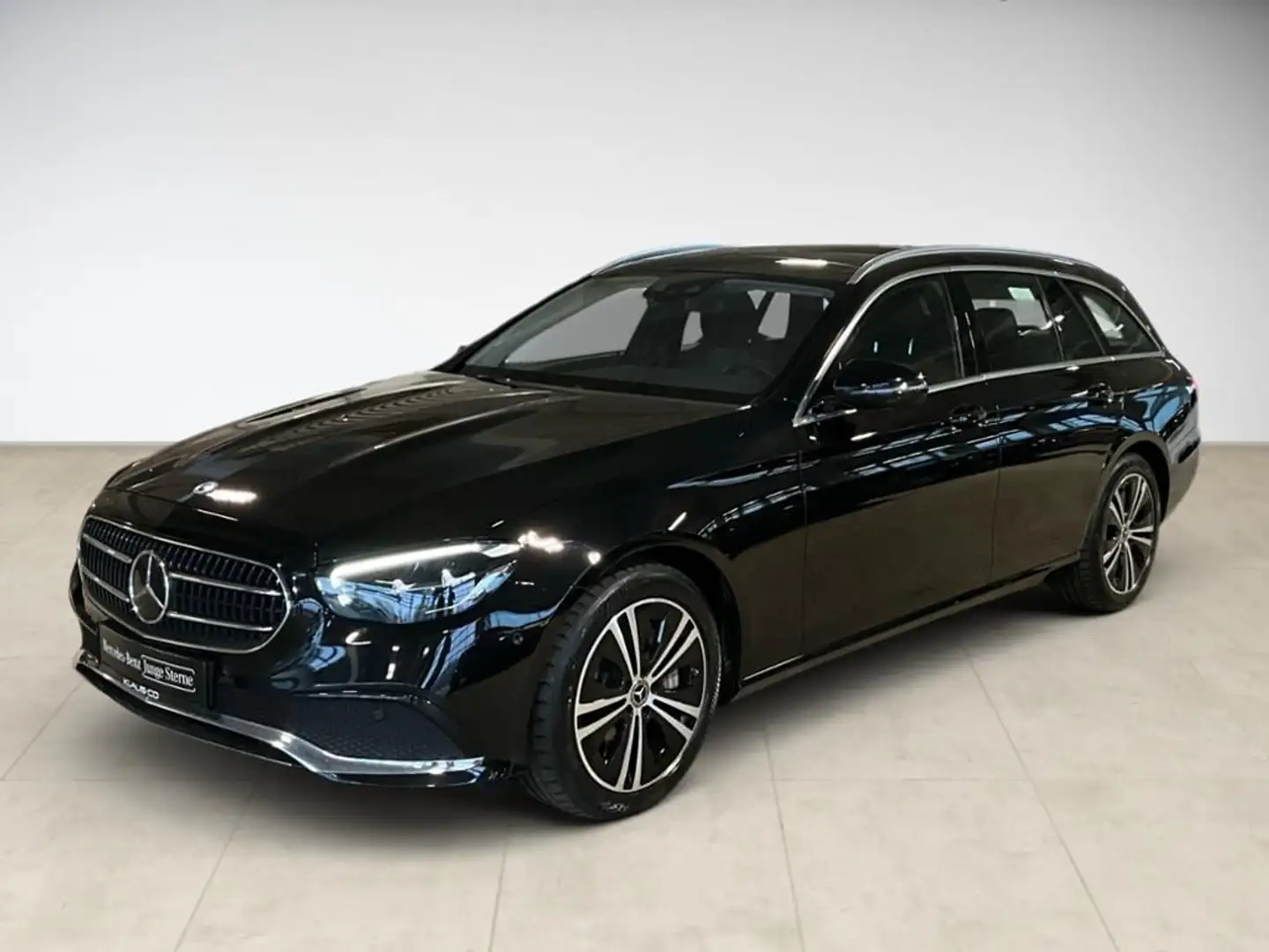Mercedes-Benz E 400 d T 4M Avantgarde ACC AUT Akustikglas LED Schwarz - 1