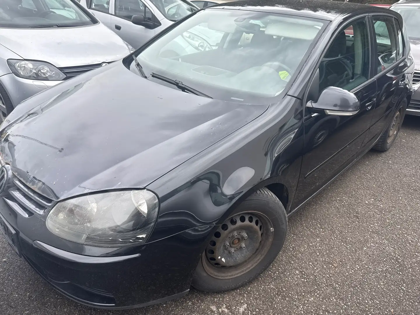 Volkswagen Golf V 1.9 TDI Highline Schwarz - 1