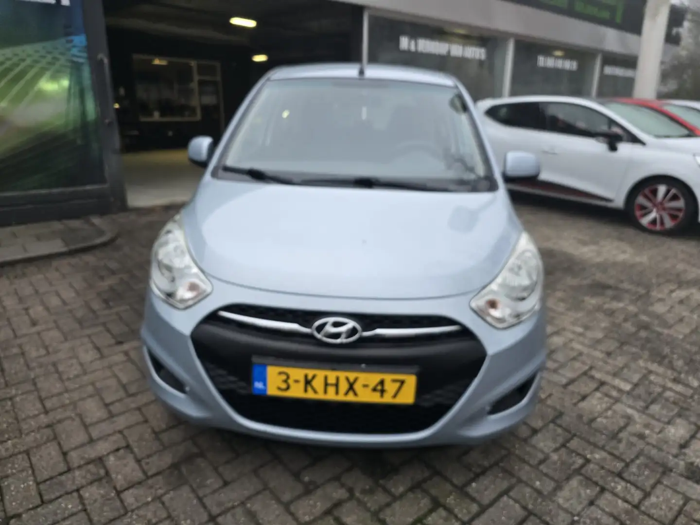 Hyundai i10 1.0 i-Drive Cool | 2E EIGENAAR | 12MND GARANTIE| N Grijs - 2