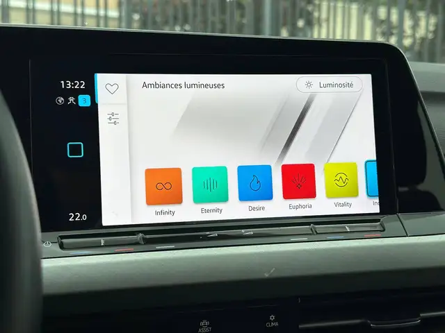Volkswagen Golf view 11