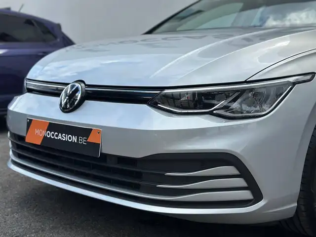Volkswagen Golf view 4