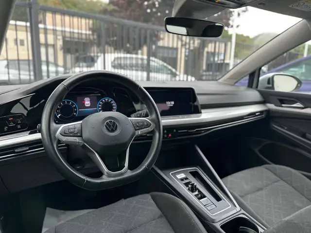 Volkswagen Golf view 7