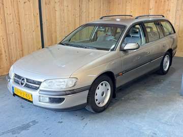 Wagon 2.5i V6 CD Business Automaat 1E Eigenaar