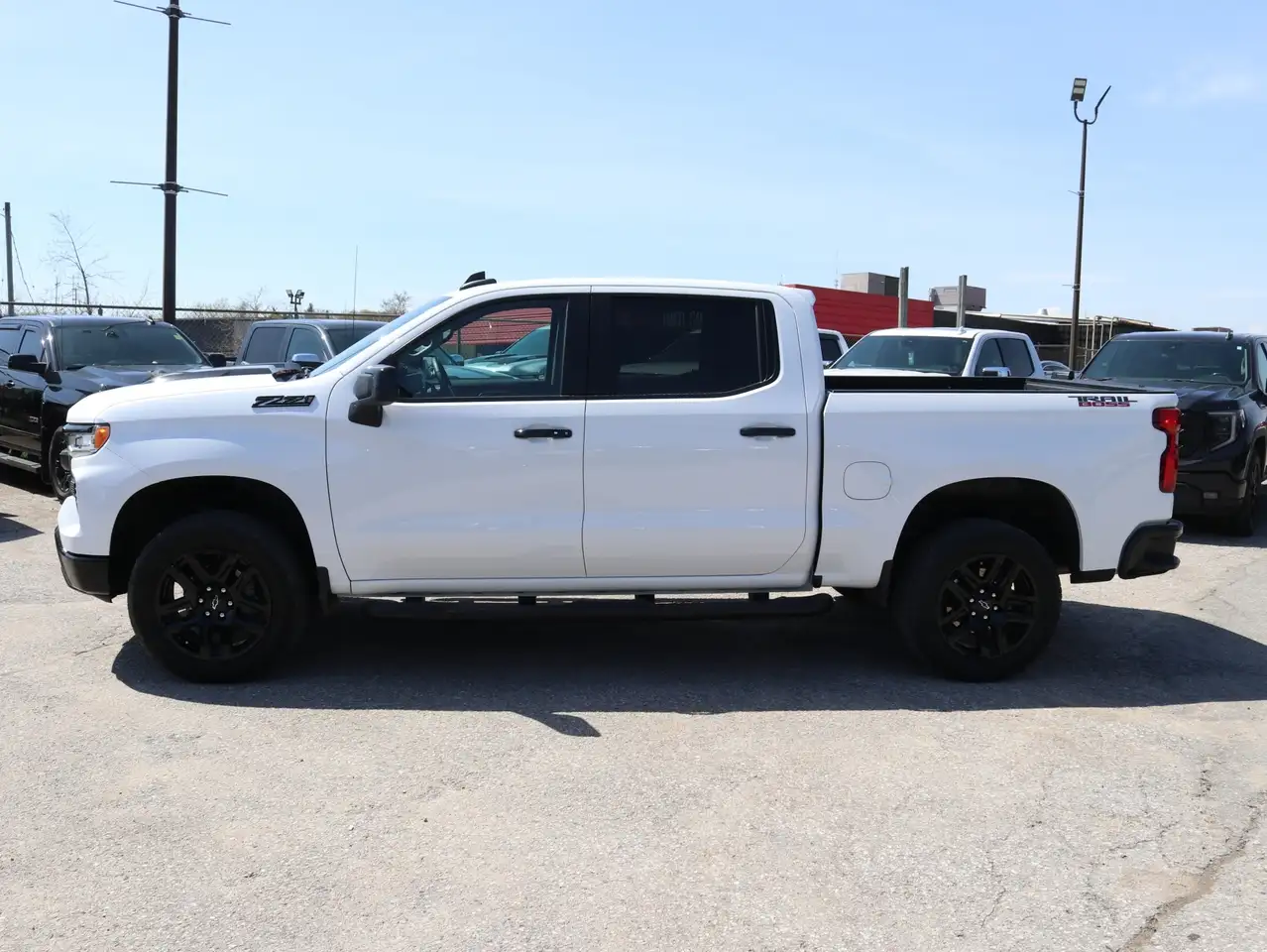 Chevrolet Silverado 1500 снимка Chevrolet Silverado 1500
