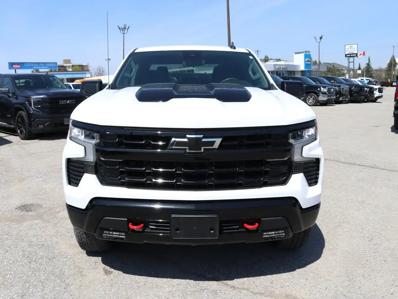 Chevrolet Silverado 1500 снимка Chevrolet Silverado 1500