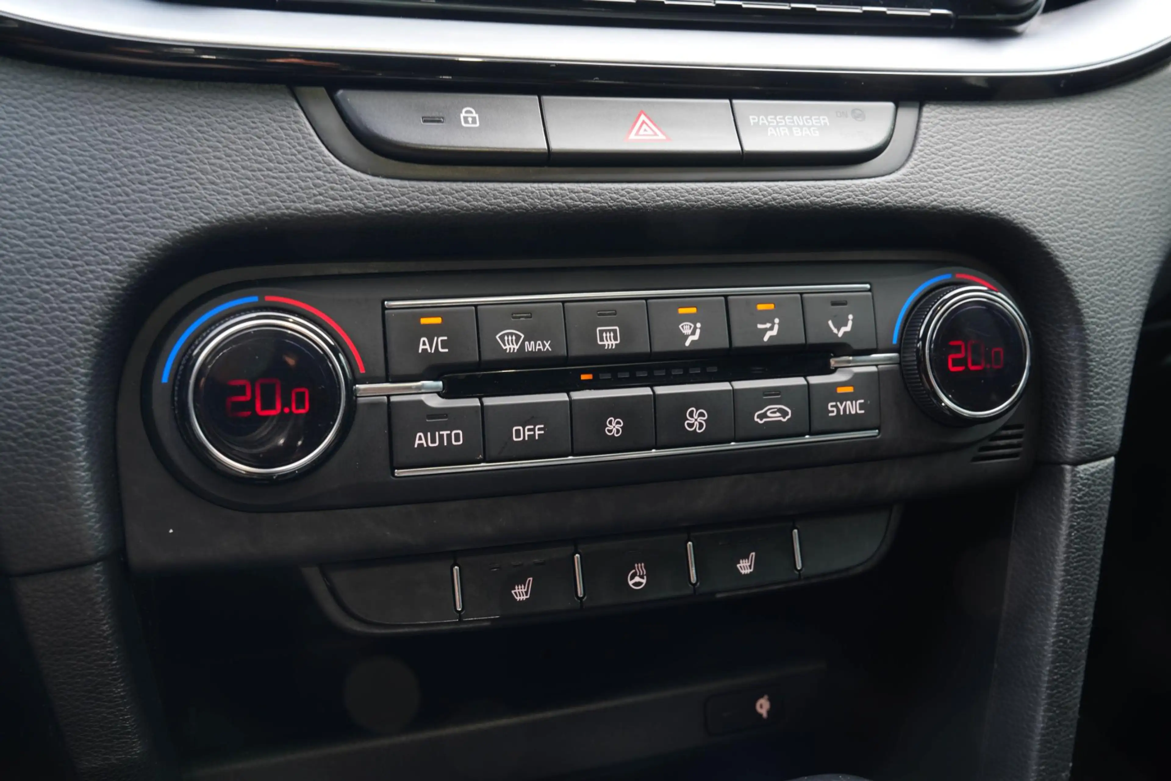 Kia ProCeed / pro_cee'd 1.4 T-GDI GT-PlusLine | Panorama | Carplay | Camer — photo 27