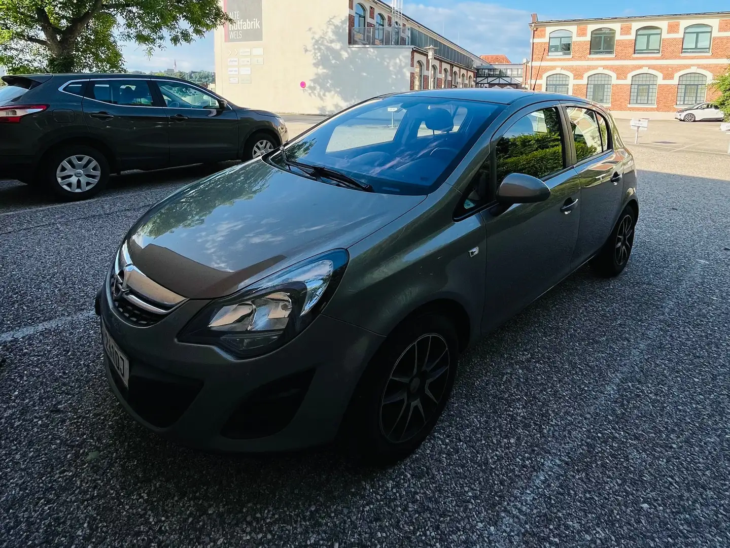 Opel Corsa Corsa 1,2 Eco Flex Österreich Edition Bronze - 2