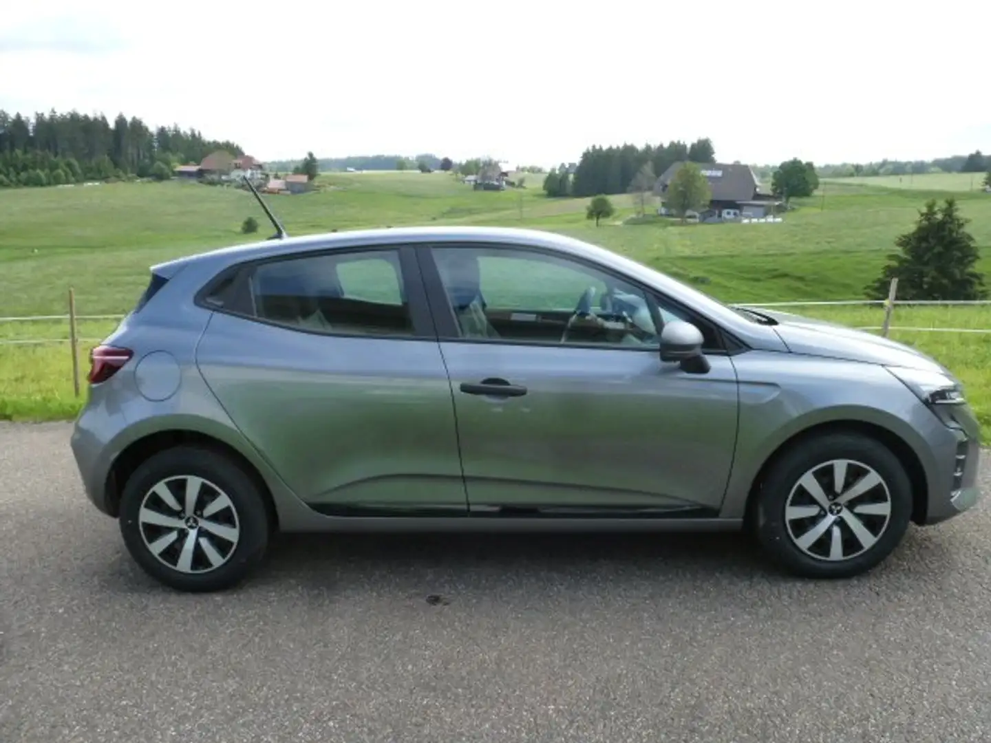 Mitsubishi Colt Basis Grau - 1