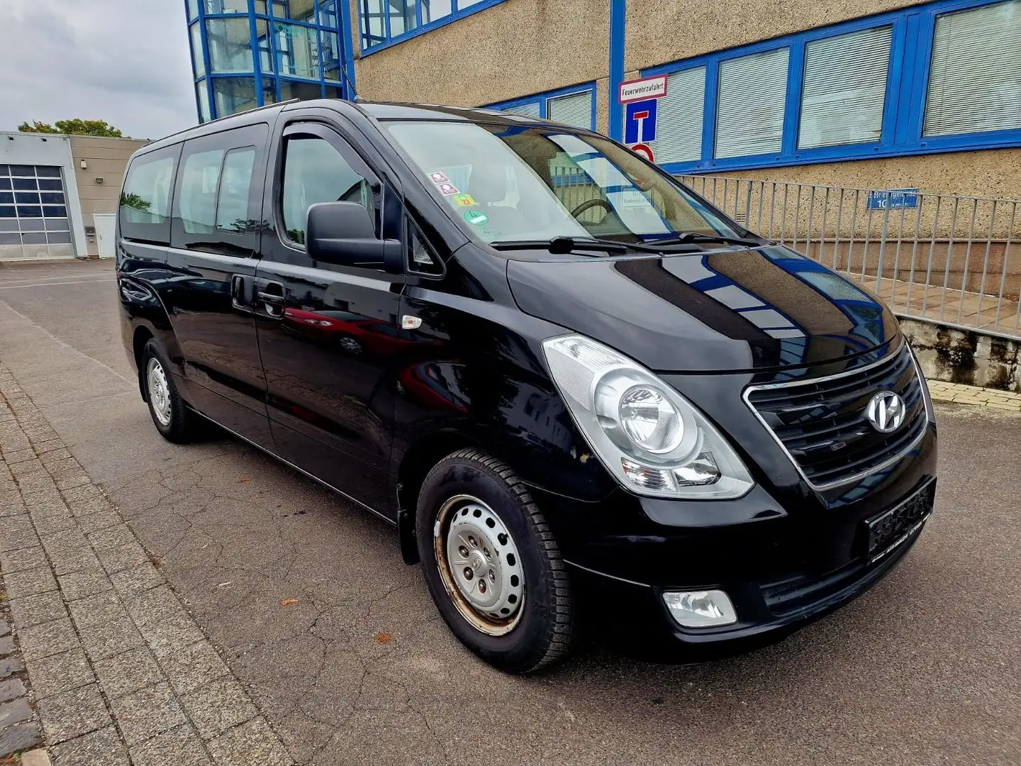 Hyundai H-1 Travel Comfort.     8. Sitze / Klima Schwarz - 1