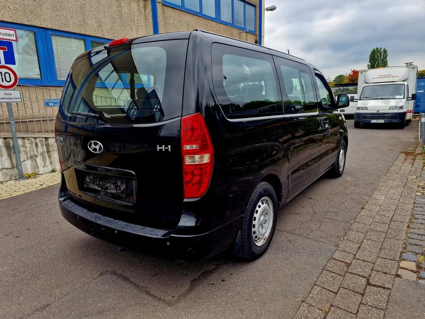 Hyundai H-1 Travel Comfort.     8. Sitze / Klima Schwarz - 2