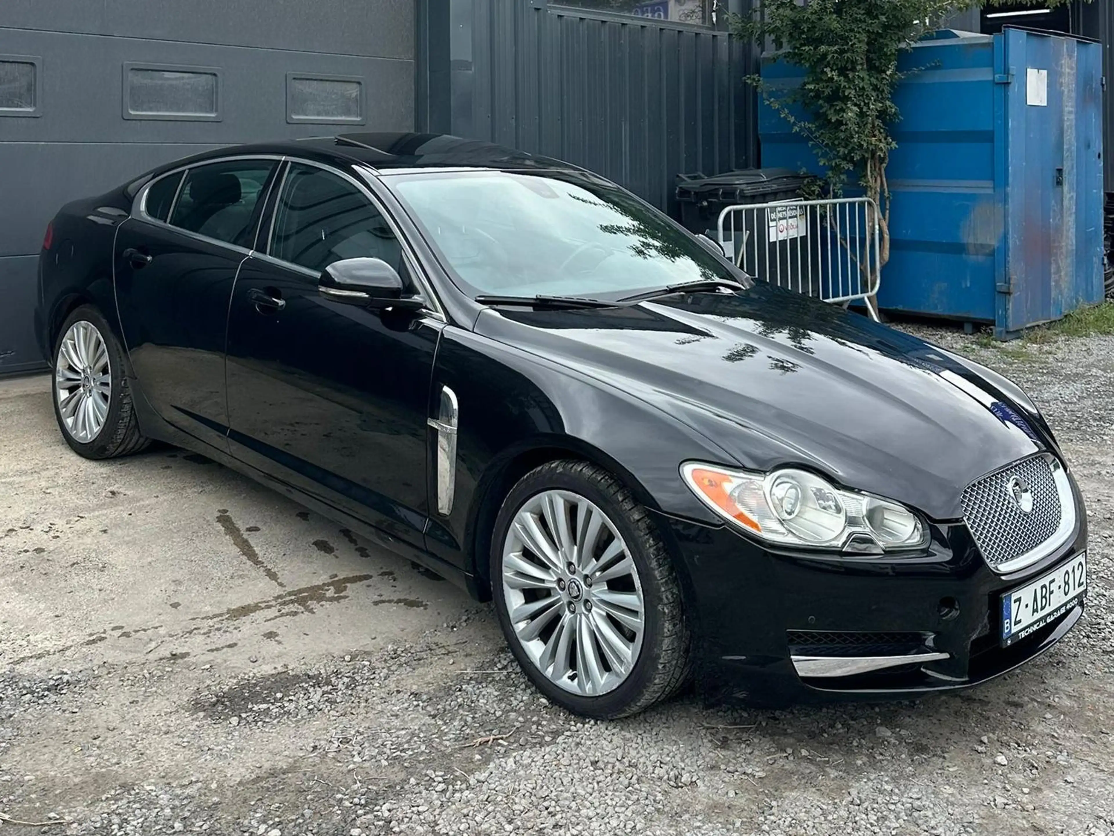 Jaguar XF XF 3.0 Turbo V6 Premium Luxury DPF — photo 2