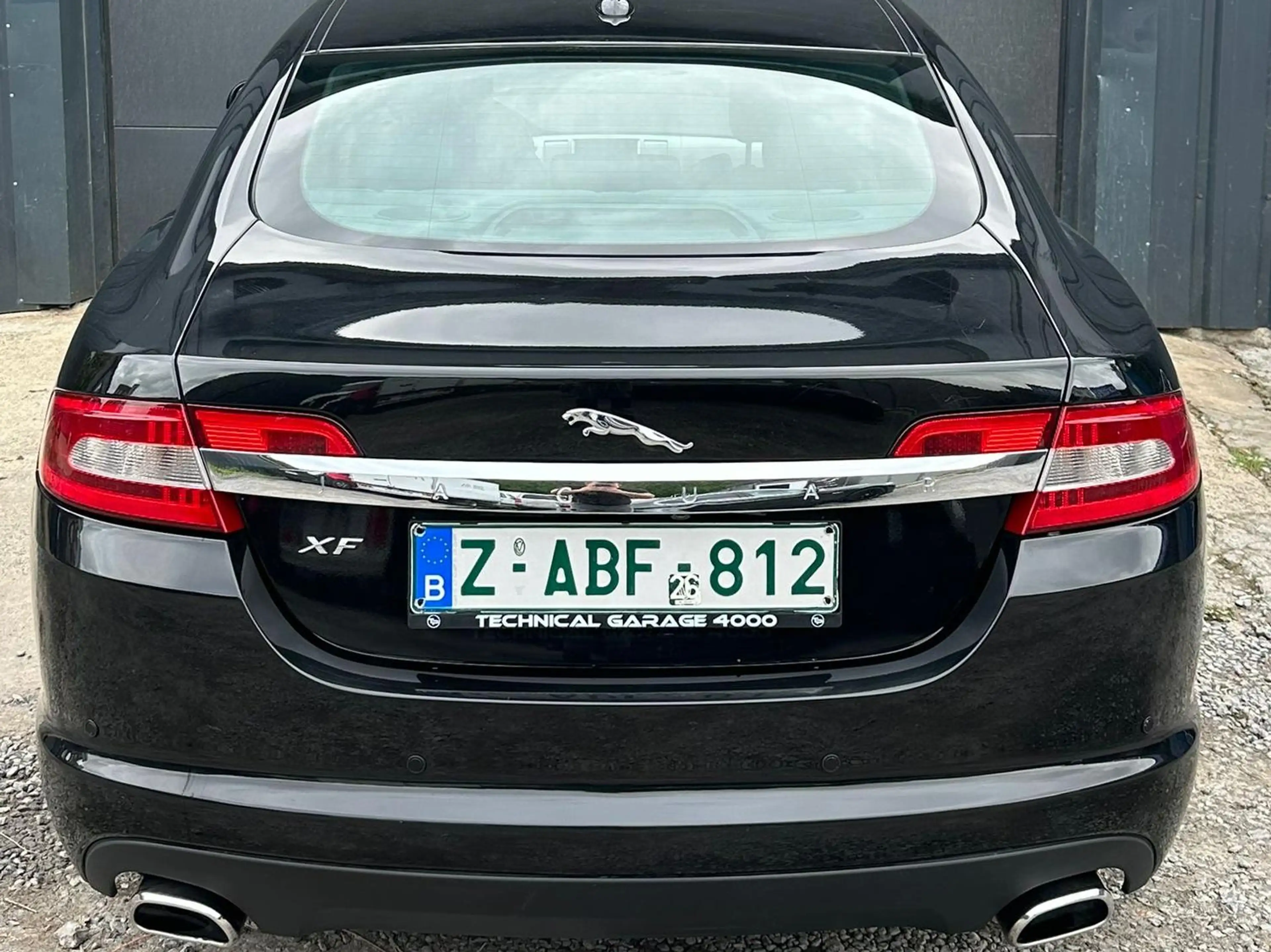 Jaguar XF XF 3.0 Turbo V6 Premium Luxury DPF — photo 4