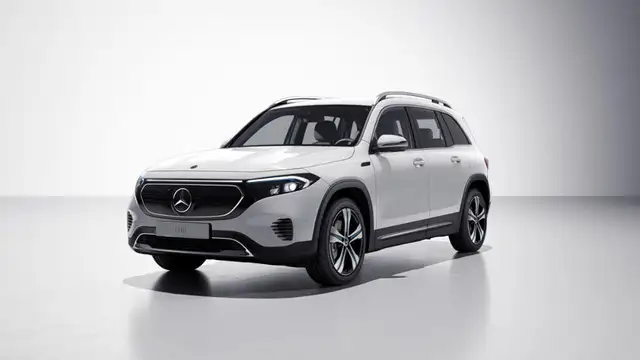 Mercedes-Benz EQB 300 4M LED/Totwinkel/AdvancedP/SpiegelP/Cam