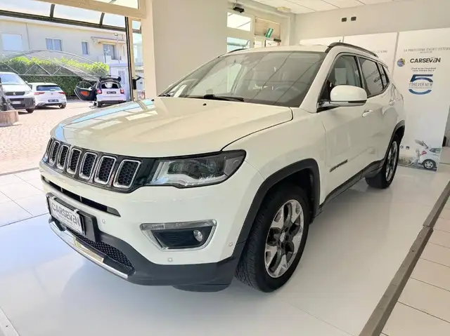 2018 Jeep Compass in White for sale