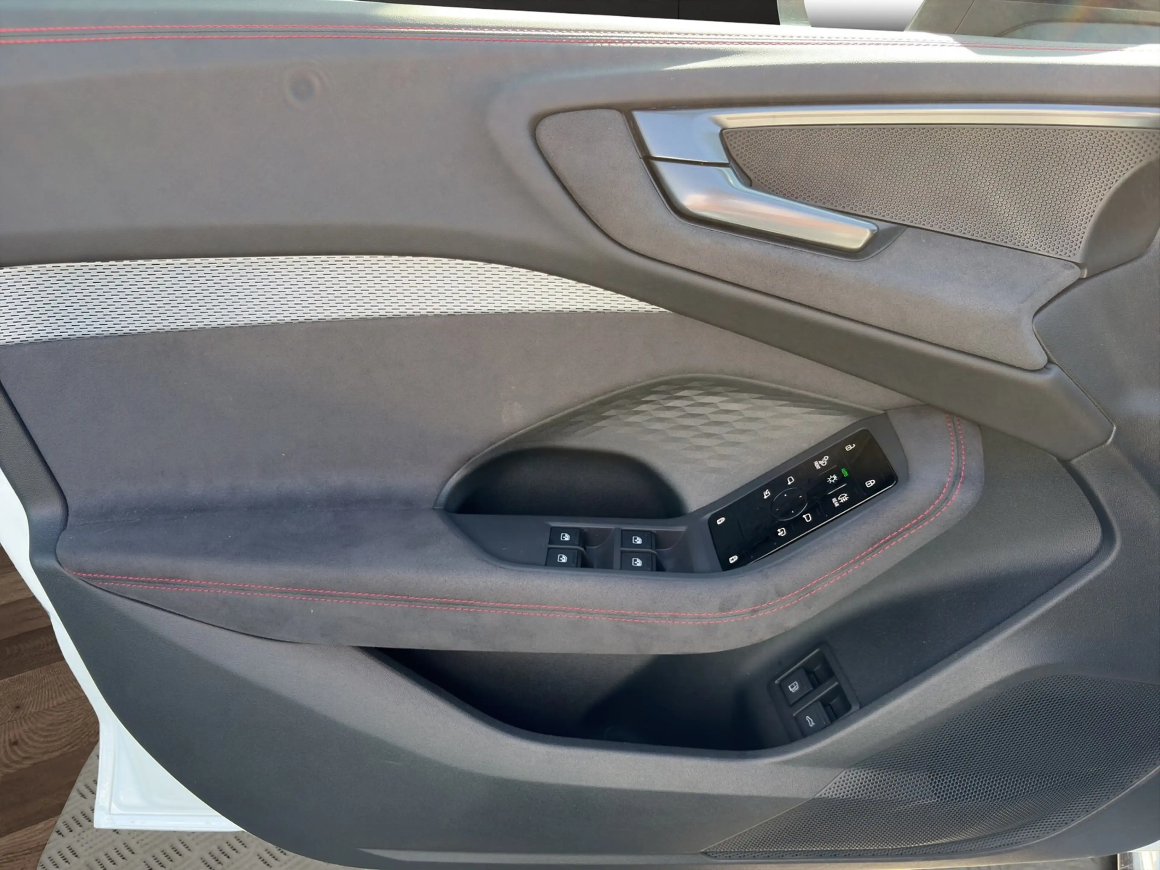 Audi A5 Avant e-hybrid quattro S line AHK+Pano+Matrix — photo 12