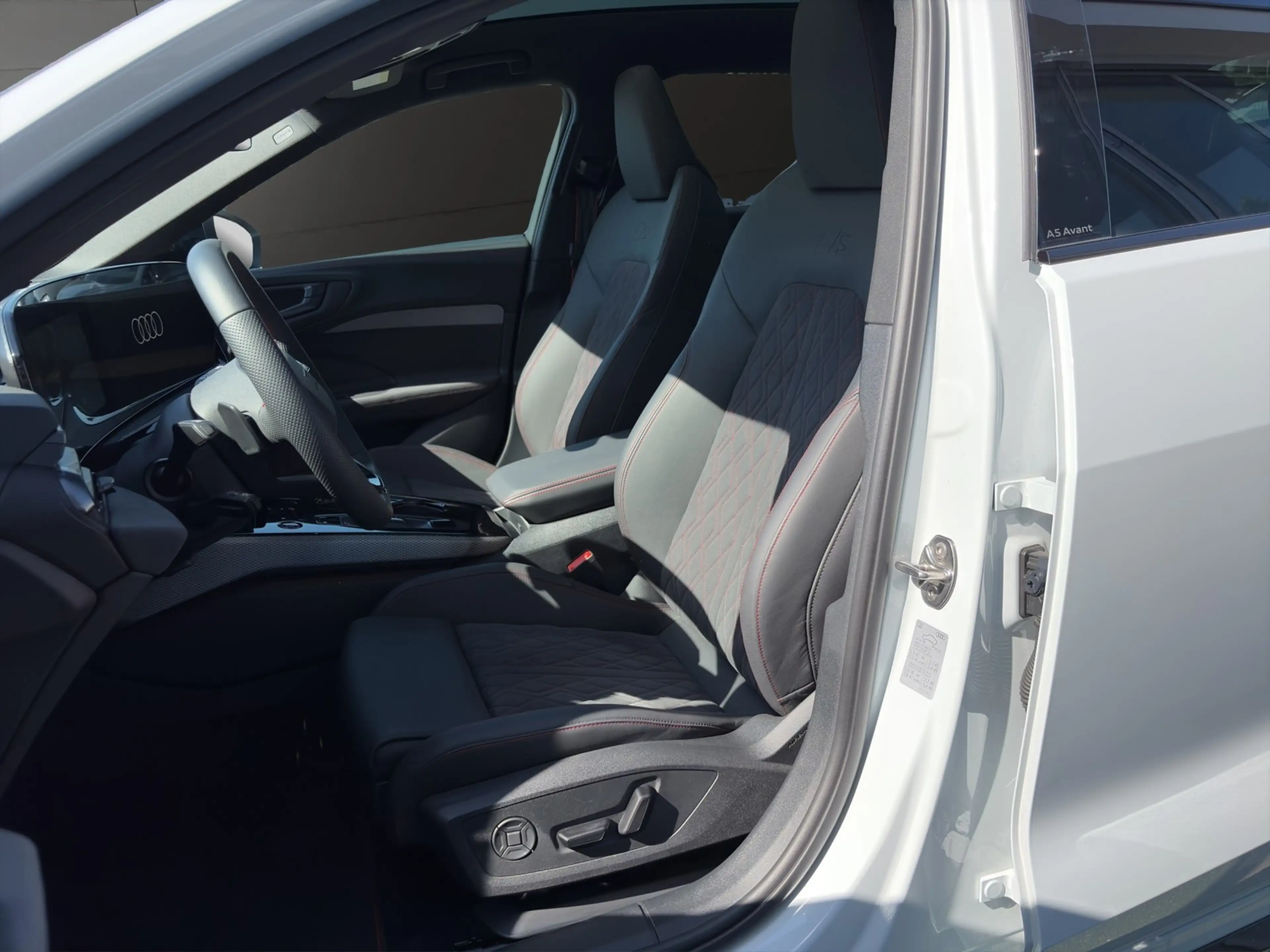 Audi A5 Avant e-hybrid quattro S line AHK+Pano+Matrix — photo 7