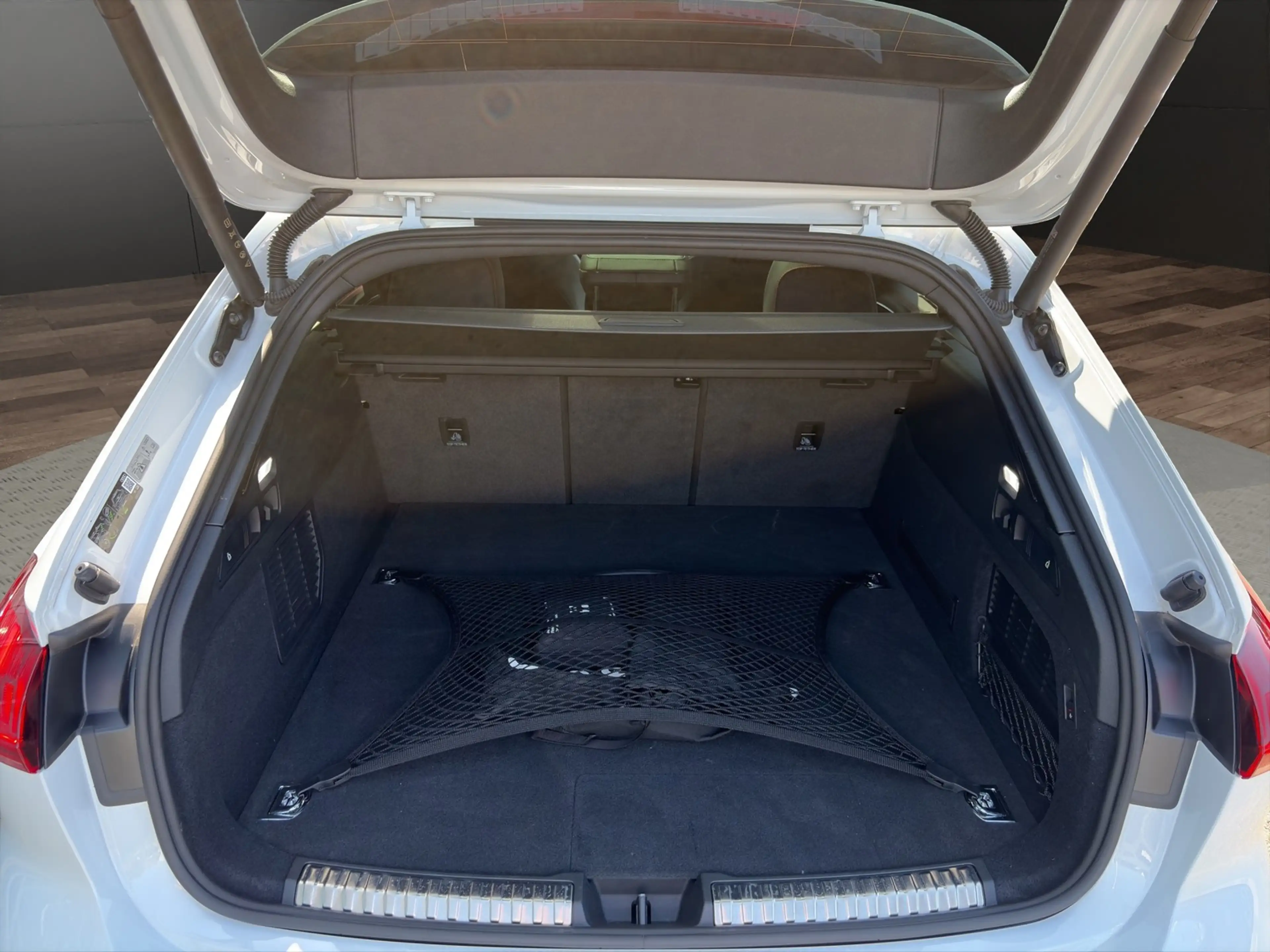 Audi A5 Avant e-hybrid quattro S line AHK+Pano+Matrix — photo 15