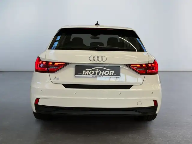 Audi A1 view 5