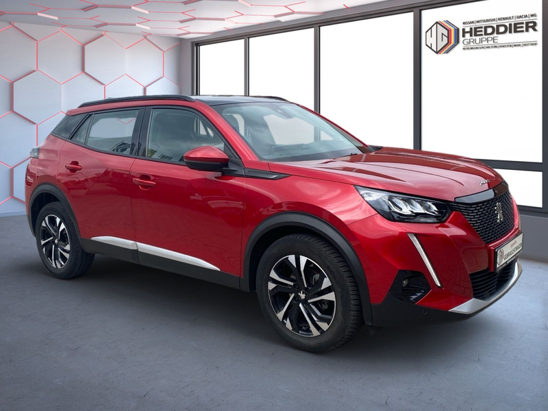 Peugeot 2008 1.2 PureTech 130 Allure *Pano*360'*GJR*Alu* — photo 2