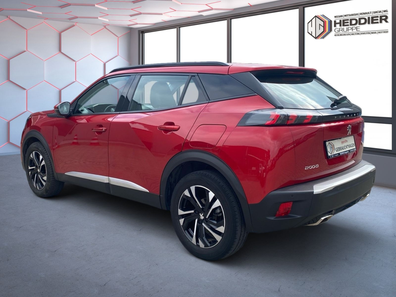 Peugeot 2008 1.2 PureTech 130 Allure *Pano*360'*GJR*Alu* — photo 4