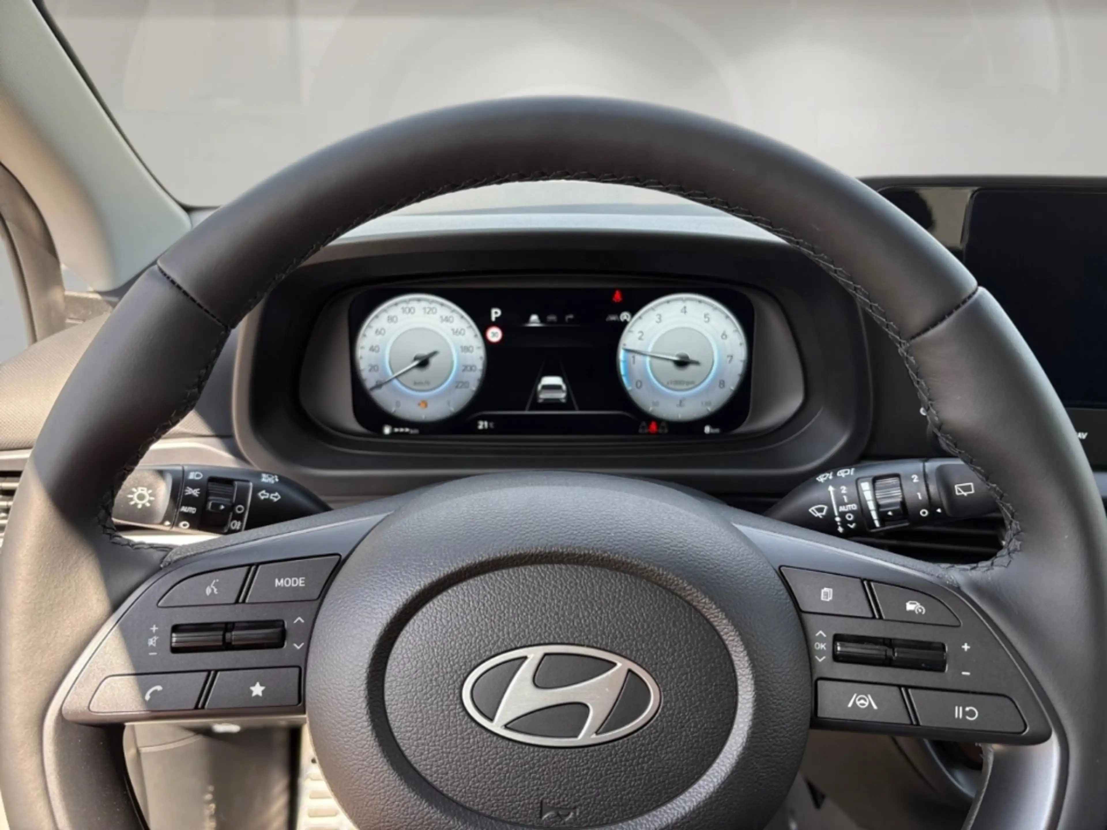 Hyundai BAYON 1.0 T-GDI Trend Komfort-Paket*LED*Keyless*Carplay — photo 9