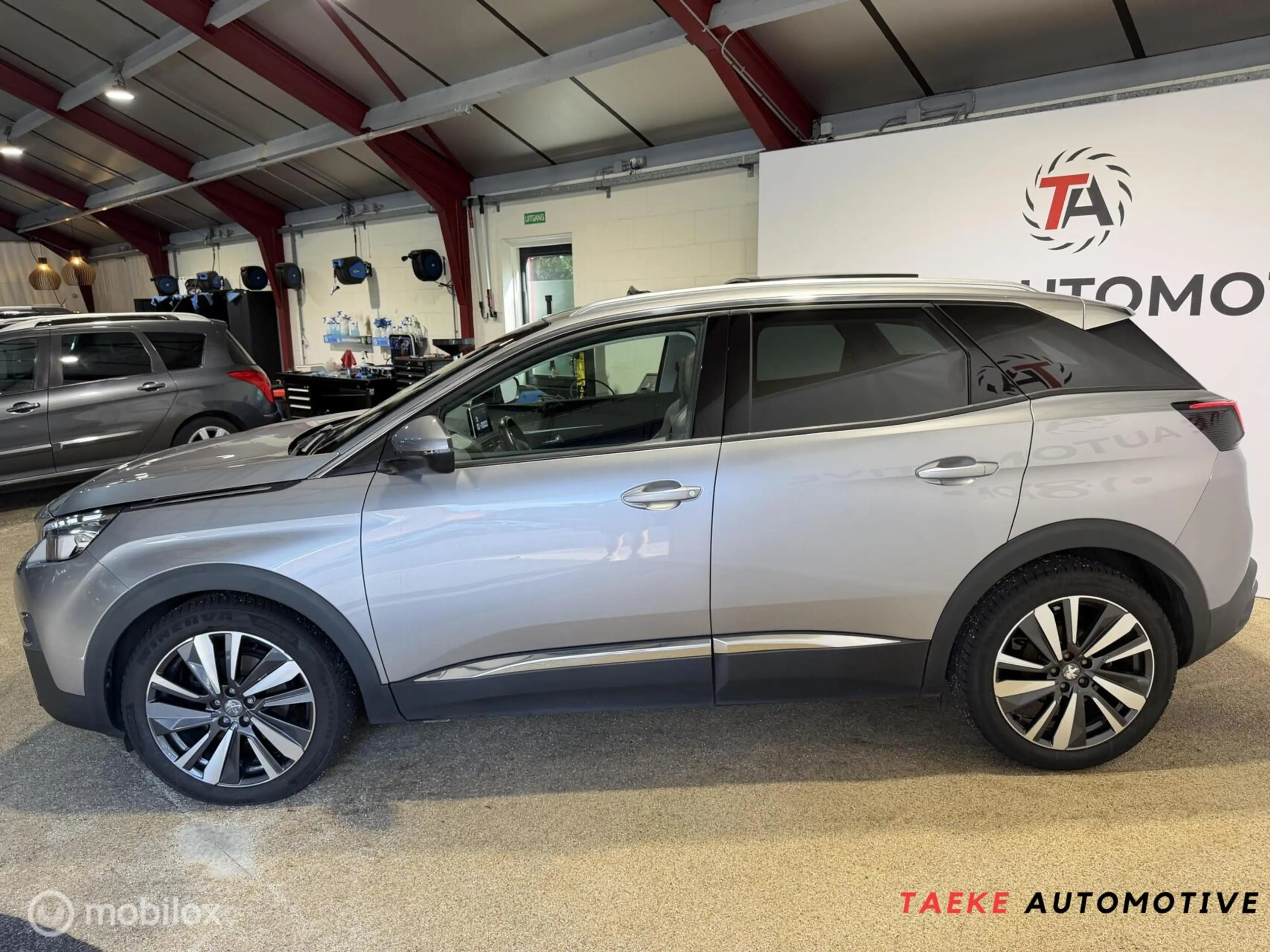 Peugeot 3008 1.2 PureTech Blue Lease Premium PANO/CAME/CLIMA — photo 14