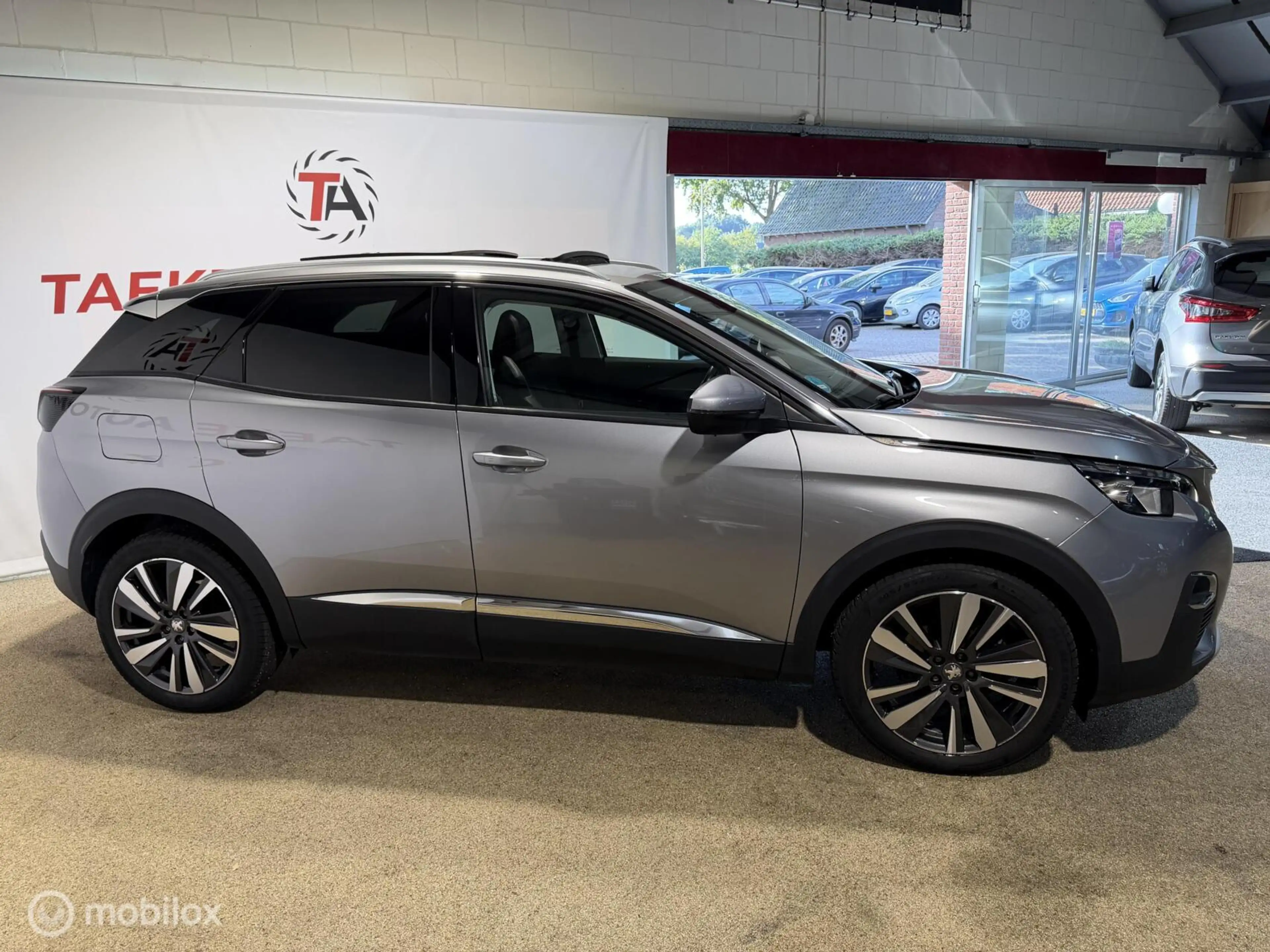 Peugeot 3008 1.2 PureTech Blue Lease Premium PANO/CAME/CLIMA — photo 10