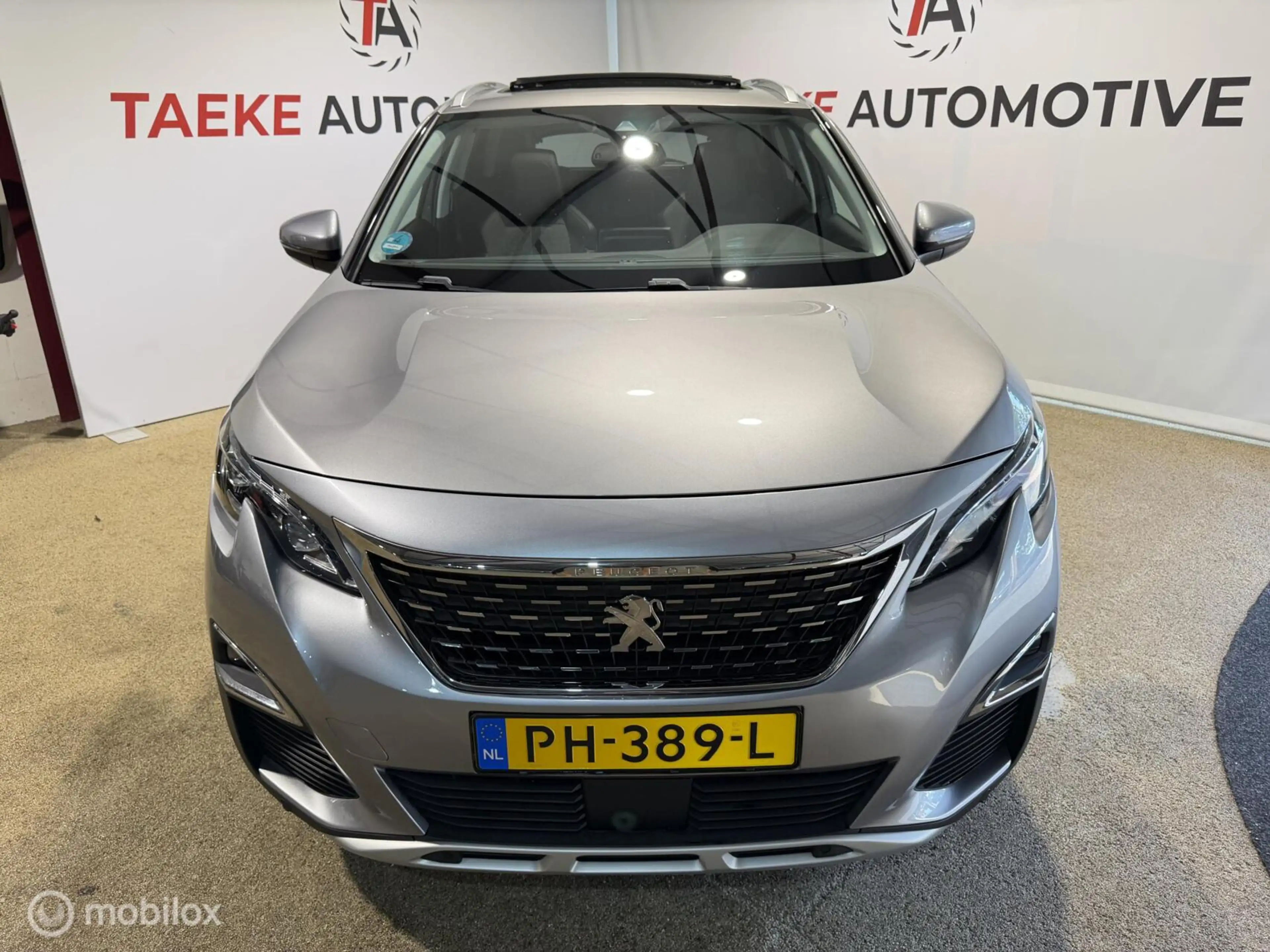 Peugeot 3008 1.2 PureTech Blue Lease Premium PANO/CAME/CLIMA — photo 12