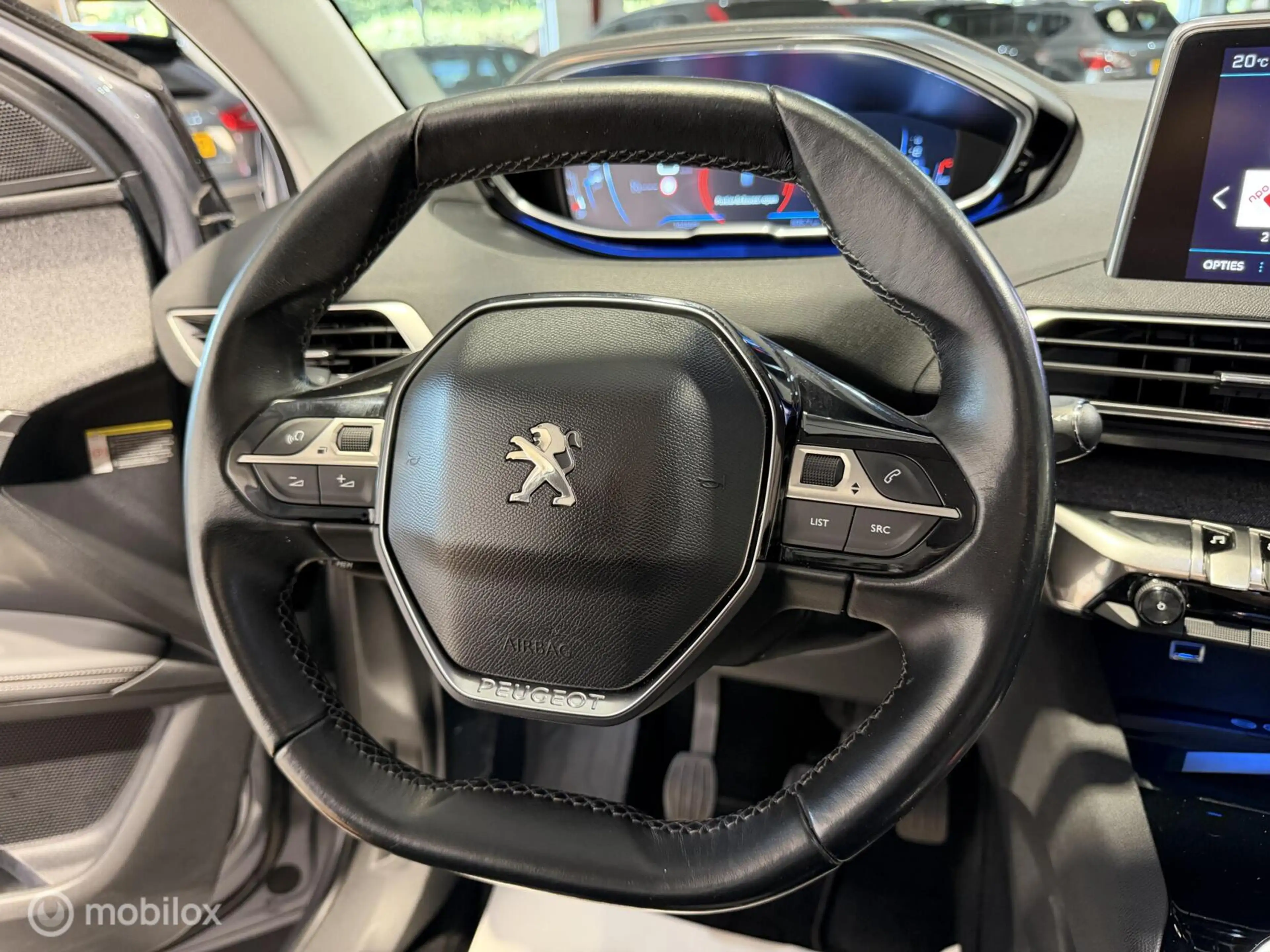 Peugeot 3008 1.2 PureTech Blue Lease Premium PANO/CAME/CLIMA — photo 17