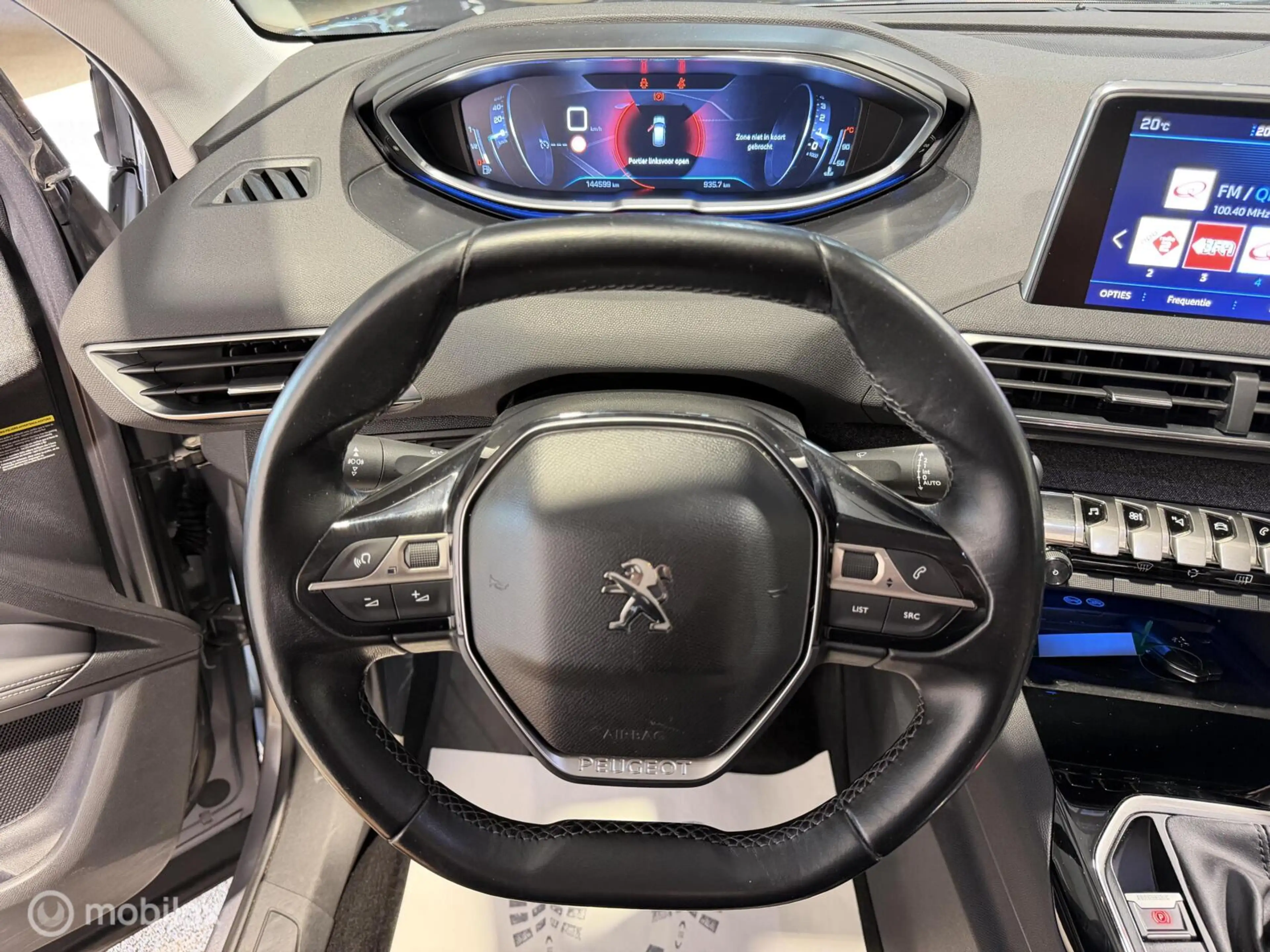 Peugeot 3008 1.2 PureTech Blue Lease Premium PANO/CAME/CLIMA — photo 16