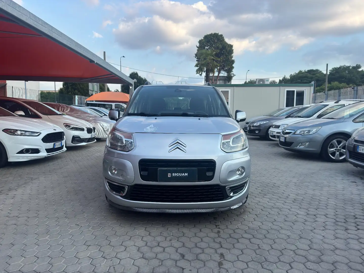 Citroen C3 Picasso ADATTA A NEOPATENTATI 1.6 VTi 120 Exclusive Style Argent - 2