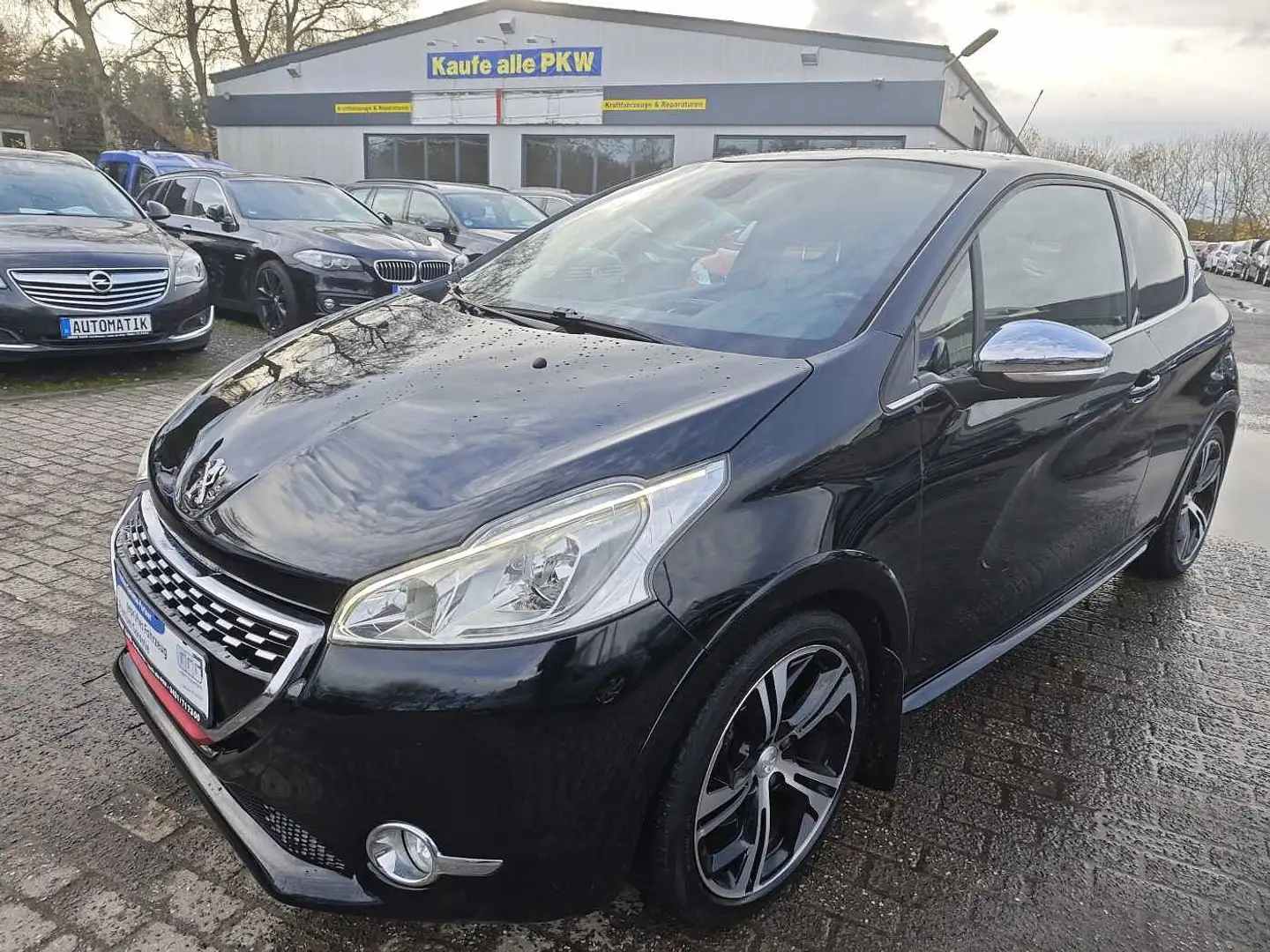 Peugeot 208 3-Türer GTI 200 THP Schwarz - 1