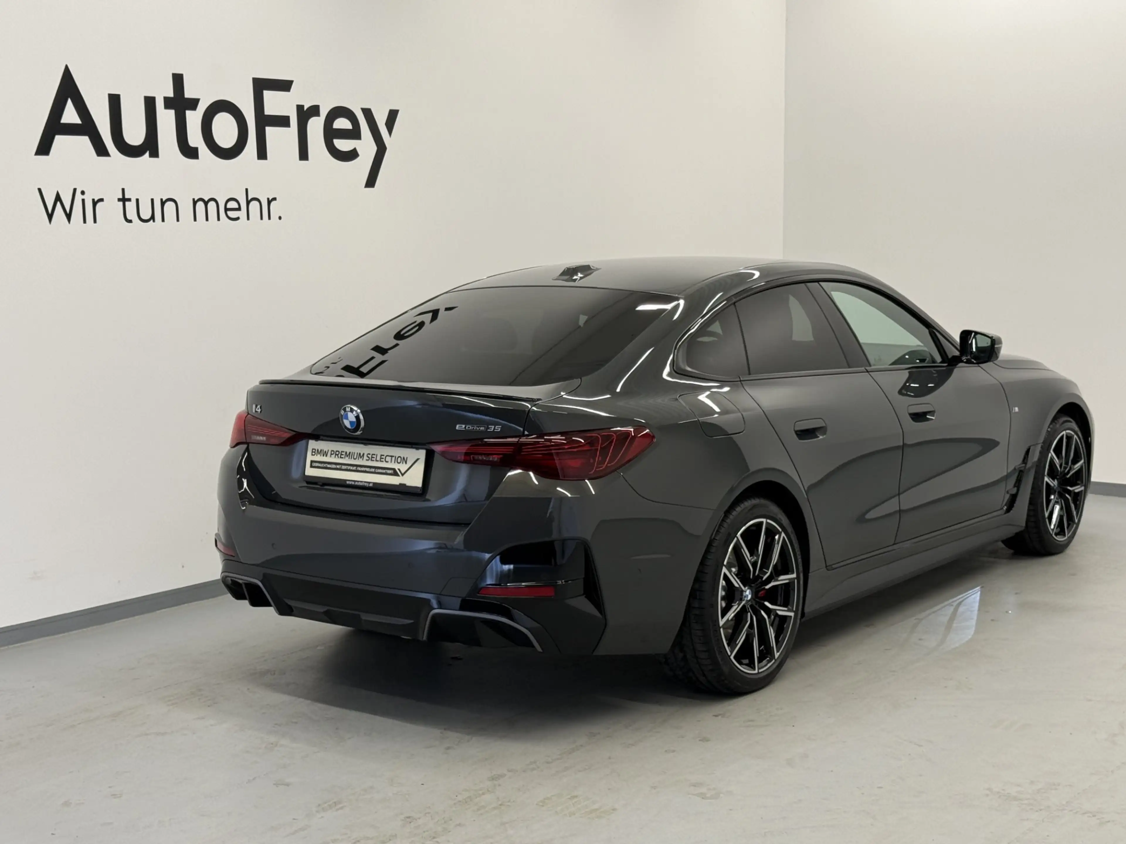 BMW i4 Gran Coupe eDrive35 — photo 2