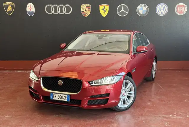 Jaguar XE 2.0d Portfolio 180cv auto