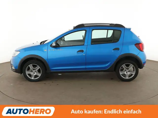 Dacia Sandero view 3