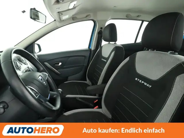 Dacia Sandero view 10