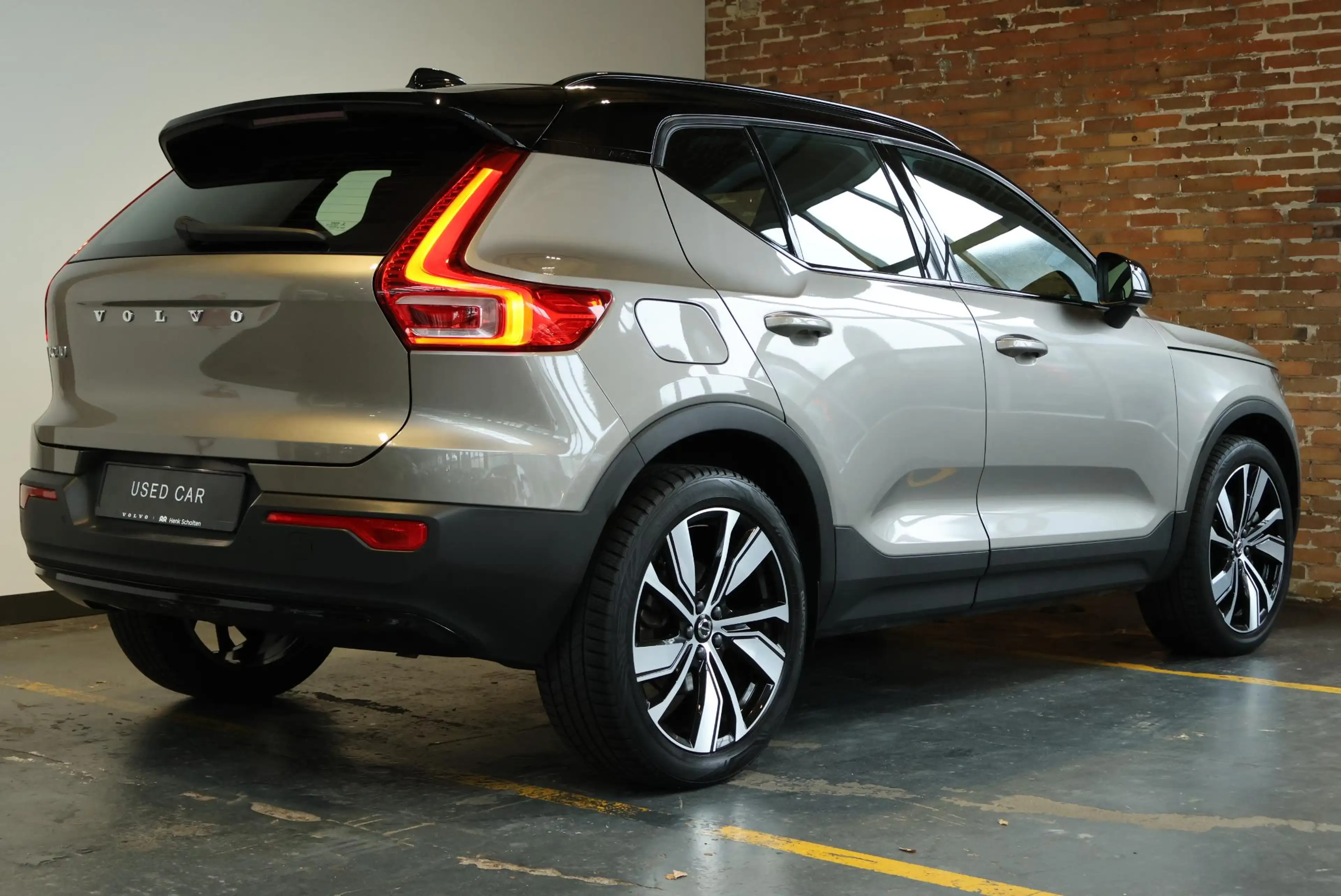 Volvo XC40 T4 Recharge R-Design | Adaptive Cruise Control | P — photo 3