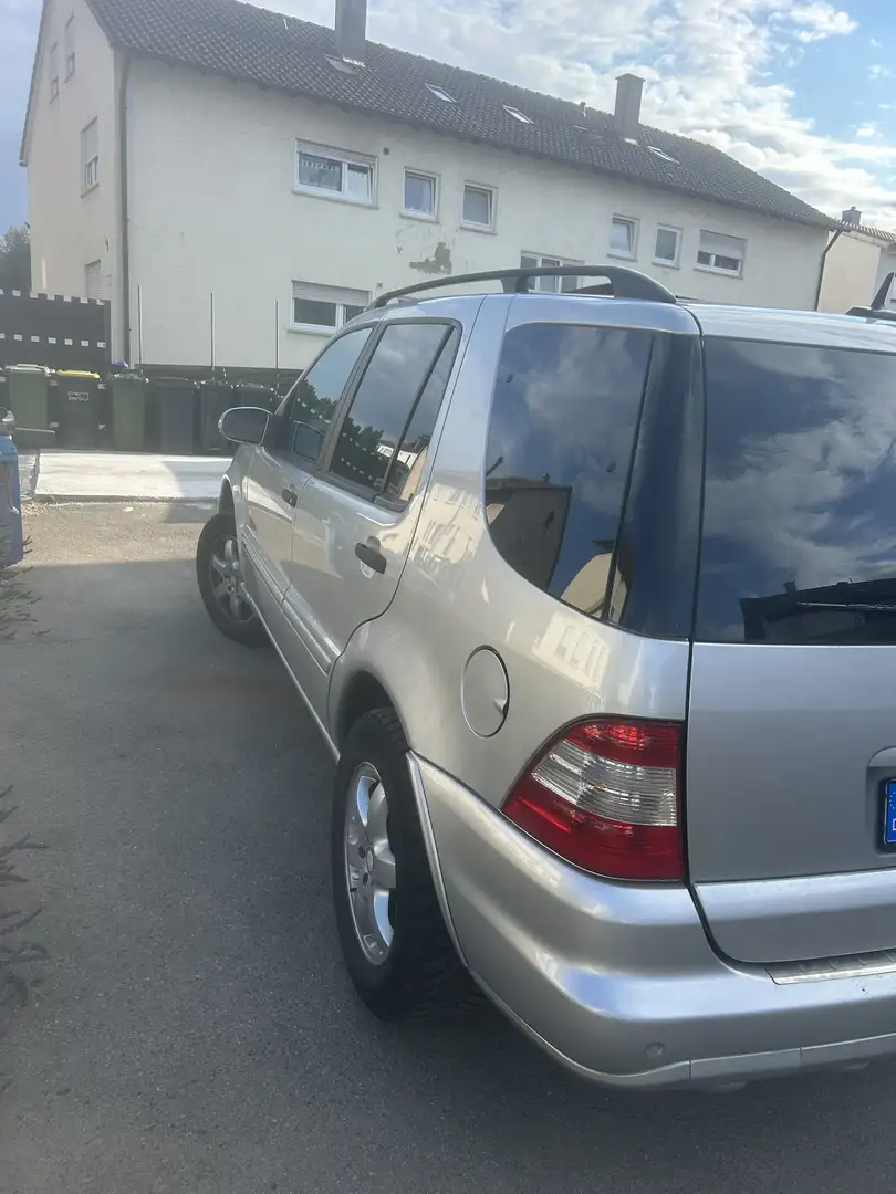 Mercedes-Benz ML 270 CDI - 1
