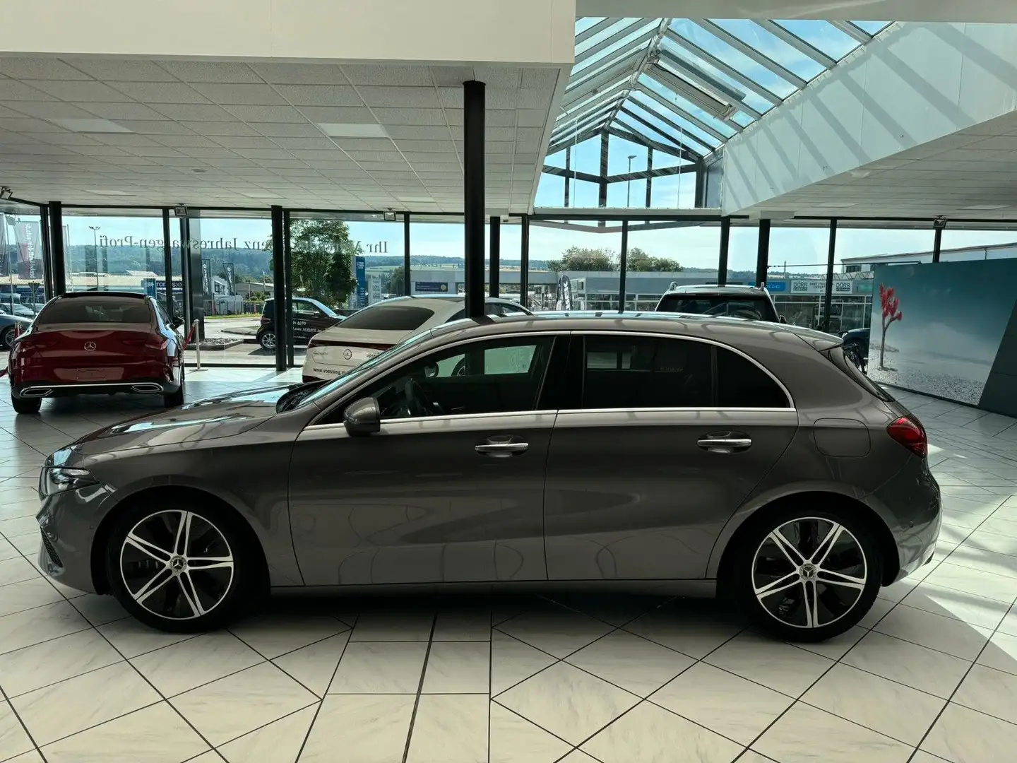 Mercedes-Benz A 200 A200 Progressive Advanced Plus Gris - 2