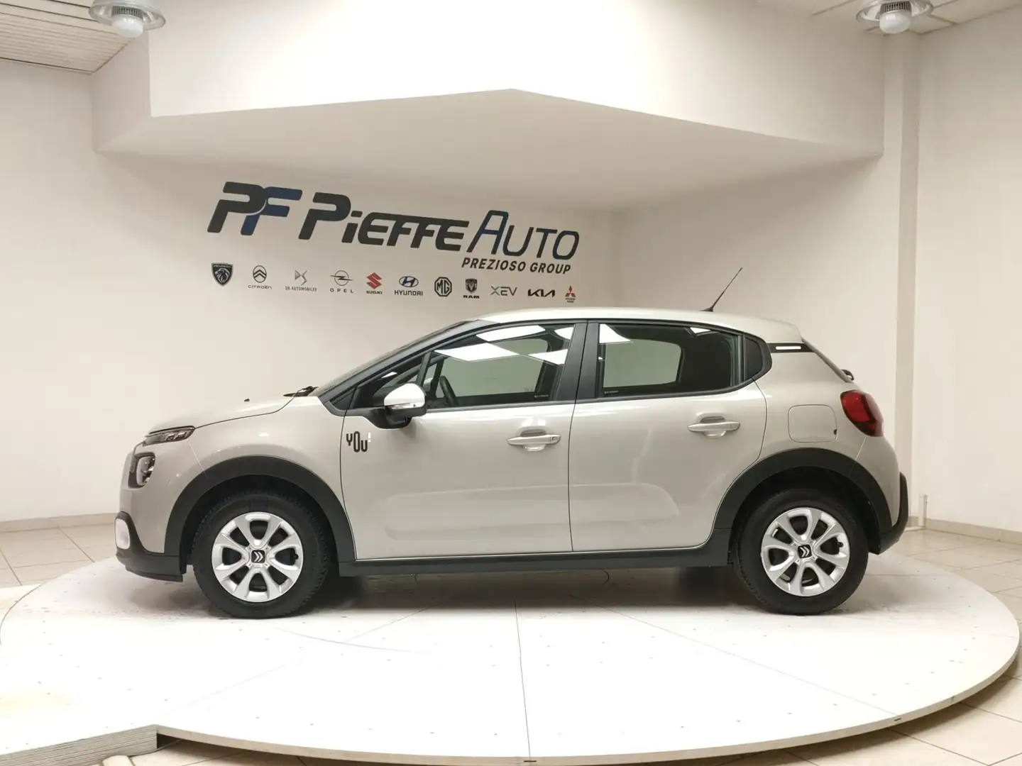 Citroen C3 3ª serie - C3 PureTech 83 S&S You! Beige - 2